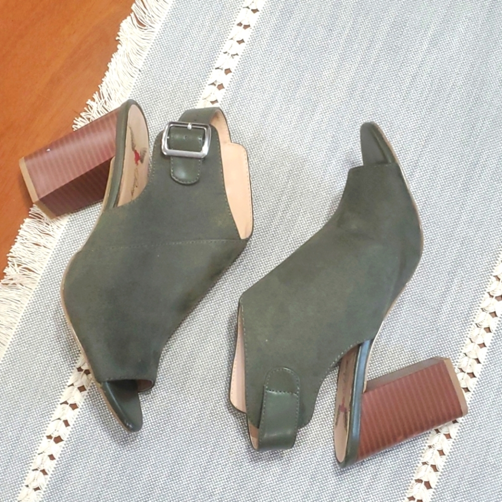 Penny Loves Kenny Open-toe Booties